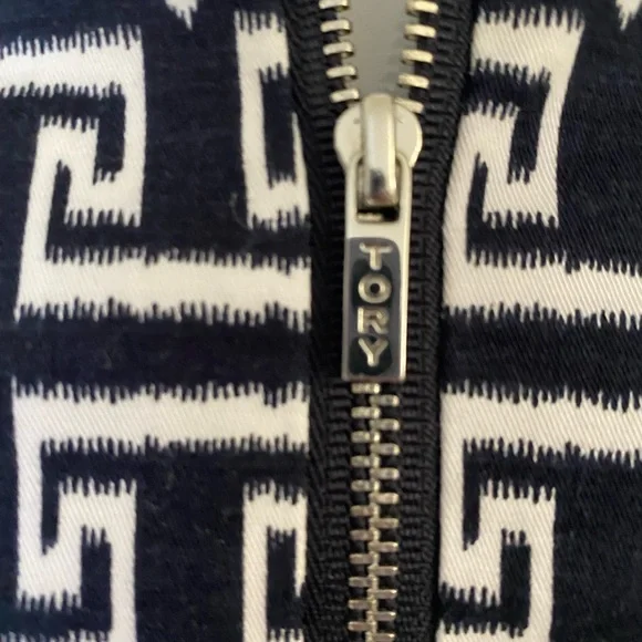 Authentic Tory Burch dark blue and White Patterned Midi Dress. Very stylish.